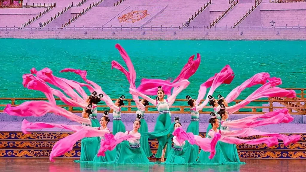 id5661680 stage performance 1 1200x675 1